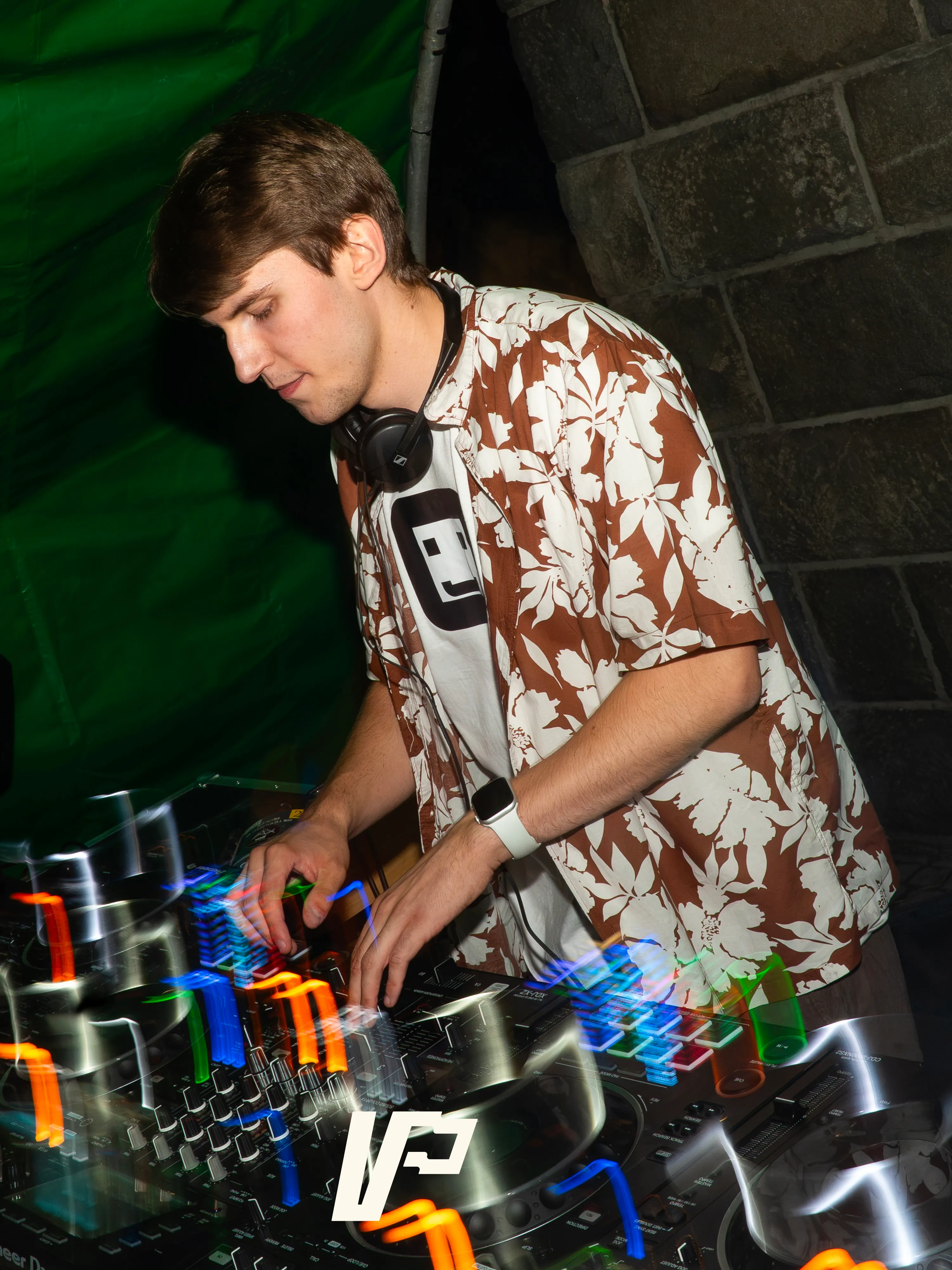 THOMPSON at the controller, colour-lit